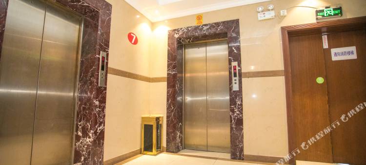 新人人酒店(上海火车站店)图片