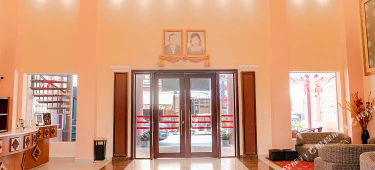 金边银山酒店(Silver Mounts Hotel)图片