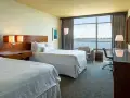 豪華客房 - 帶2張雙人床 - 享有水景 - 頂層