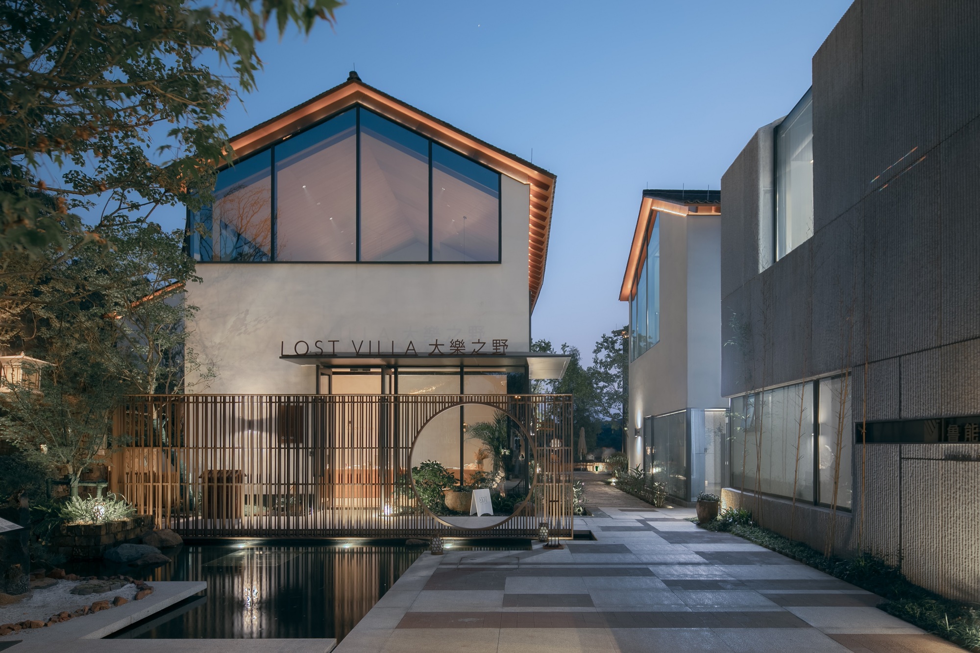 Lost Villa · Thousand-Island Over view