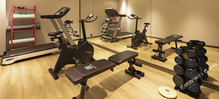 迎商黄埔酒店(广州广医五院大沙地地铁站店)图片