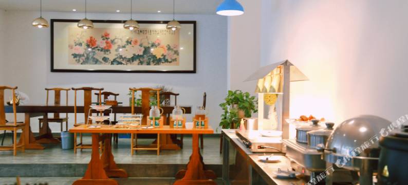 元阳江外饭店图片