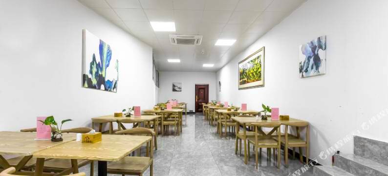 港舍·漫居酒店(桂林两江四湖象鼻山景区店)图片