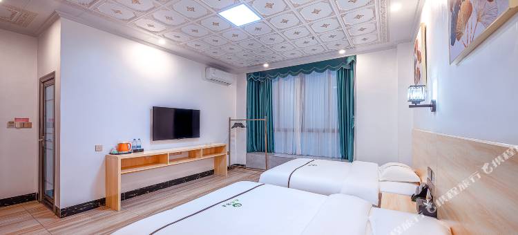 玉林凤鸣酒店(樟木镇汽车站店)图片