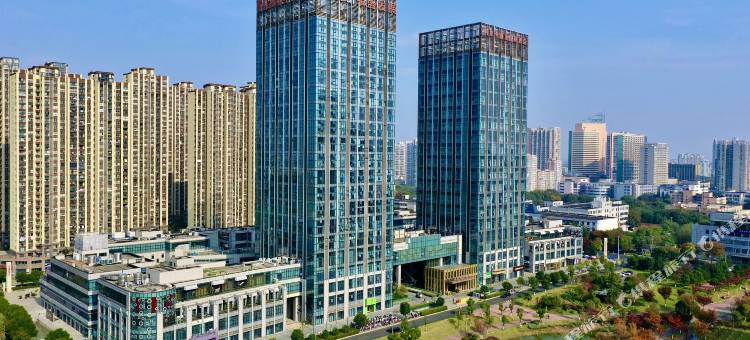 沐江南酒店(常州曼哈顿广场店)图片