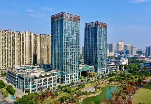 沐江南酒店（常州恐龙园曼哈顿广场店）外景图