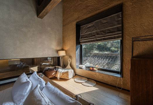 Blooming mountains Homestay Hotel Overview