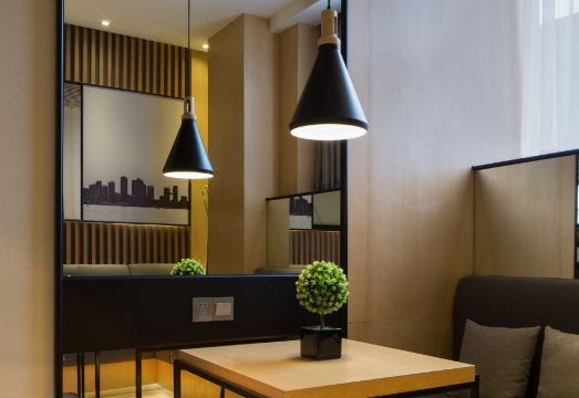 Sfeel Designer Hotel (Chengdu Jiuyan Bridge Shop)Hotel Overview