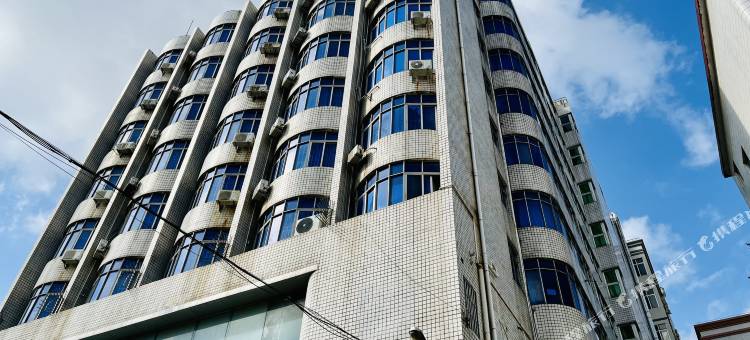 湛江金园宾馆(麻章车站店)图片