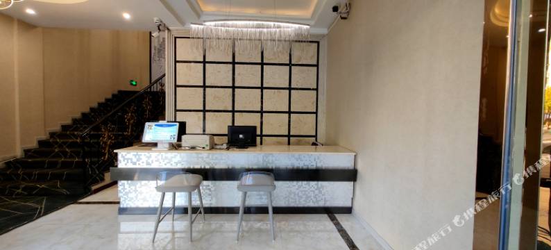 艾美佳轻奢酒店(南川万达广场店)图片