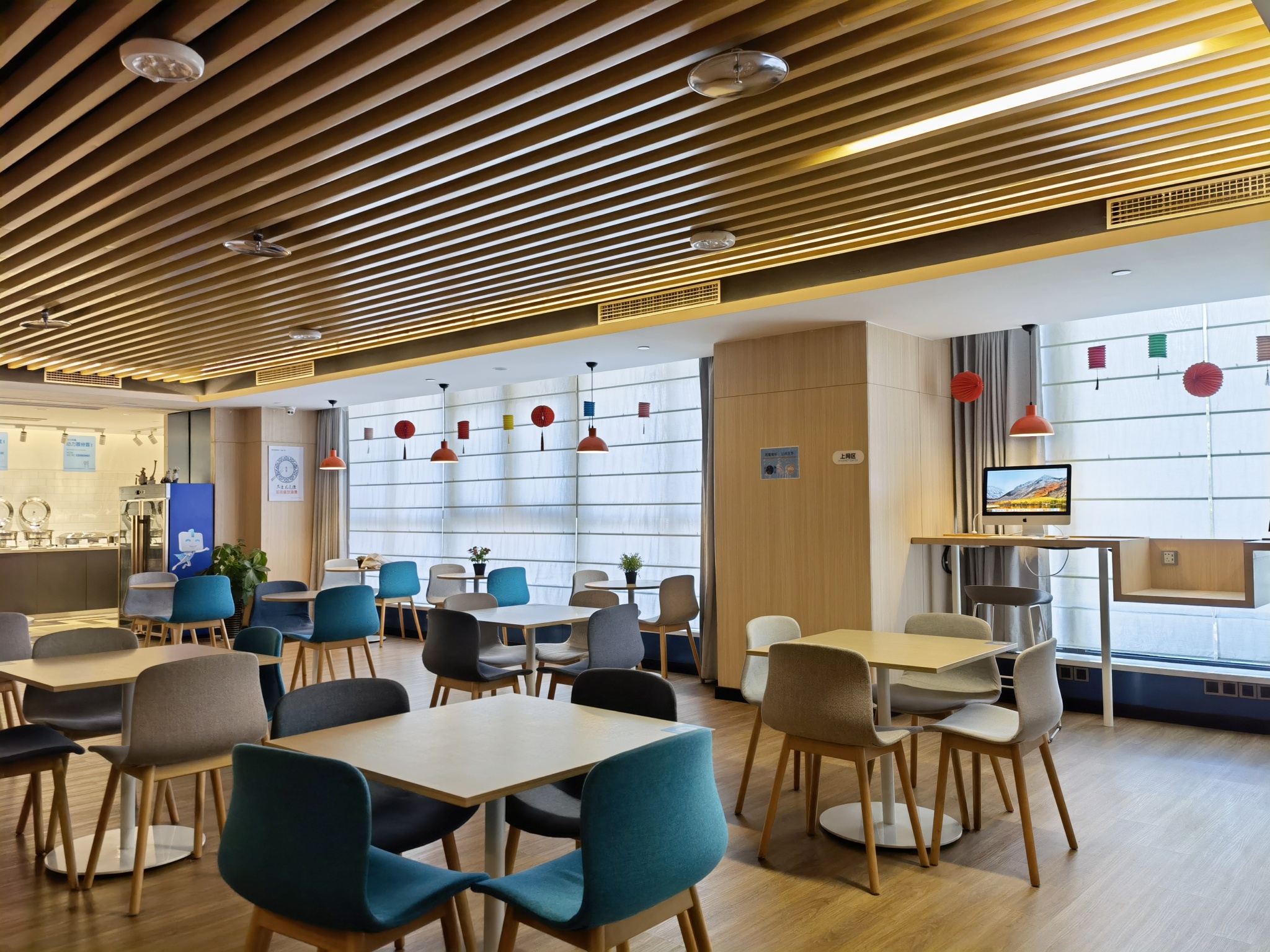 Holiday Inn Express ZHOUSHAN DINGHAI by IHGOver view