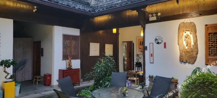 衢州贰拾肆宿民宿(水亭门店)图片
