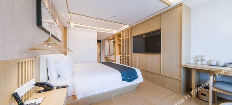 建国·璞隐酒店(西安大雁塔理工大学曲江校区地铁站店)图片