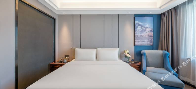 乌鲁木齐机场卫星广场亚朵X酒店图片