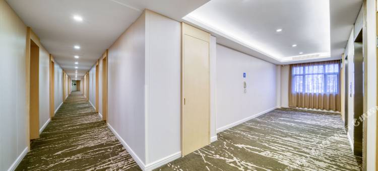 宜必思尚品酒店(南昌红谷滩大学城店)图片