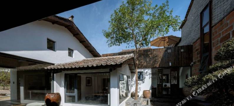 留白酒店(鹰潭方特东方神画鹰潭北站店)图片