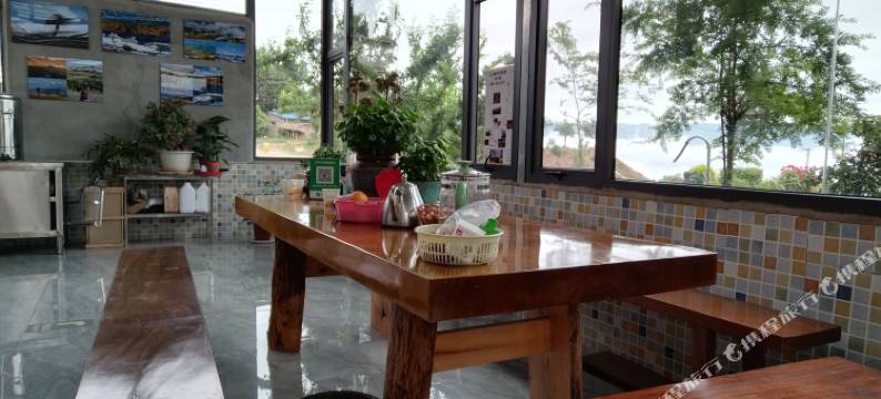 昆明红土地张家大院民宿图片