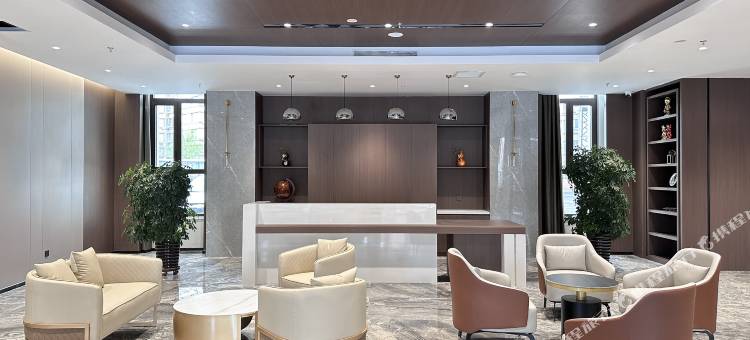 乌兰察布泰昌智能酒店(乌兰察布高铁站万达店)图片