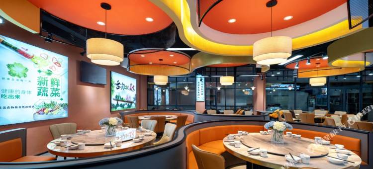 凤凰鸣雲国际酒店(凤凰古城店)图片