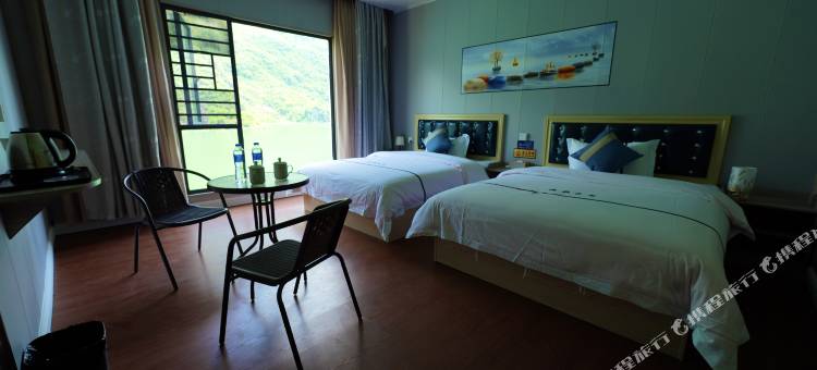 凌云县浩坤湖望湖民宿图片