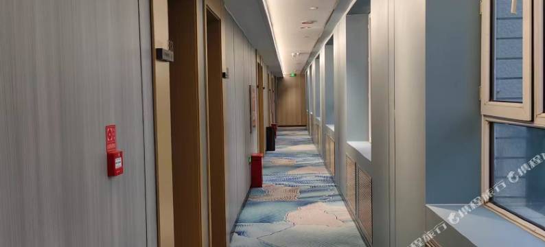 博乐美华快捷酒店(友好时尚购物中心店)图片