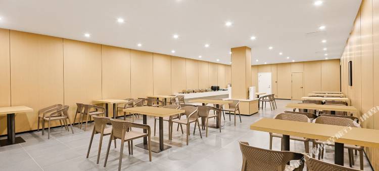 非繁城品酒店(长白山北坡集散中心店)图片