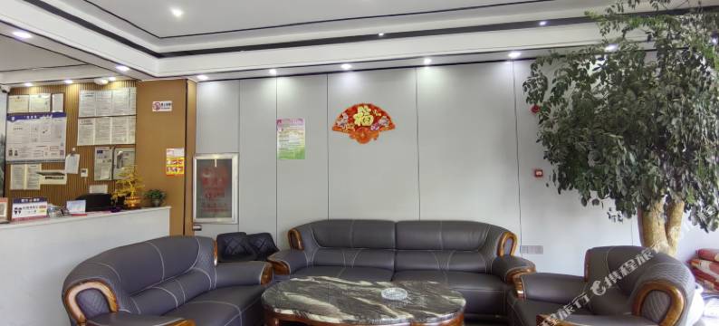 砚山县福鸿酒店图片