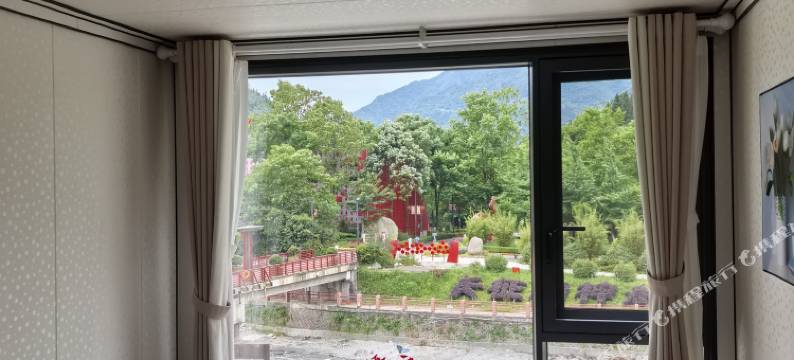 顺河客栈(映秀震中遗址店)图片