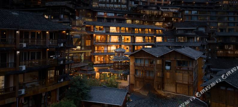 苗丽·枕月山堂图片