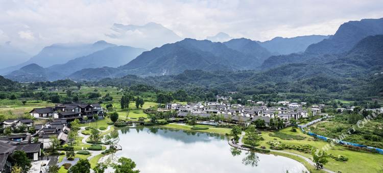 峨眉山高桥里溯溪·麓谷酒店图片