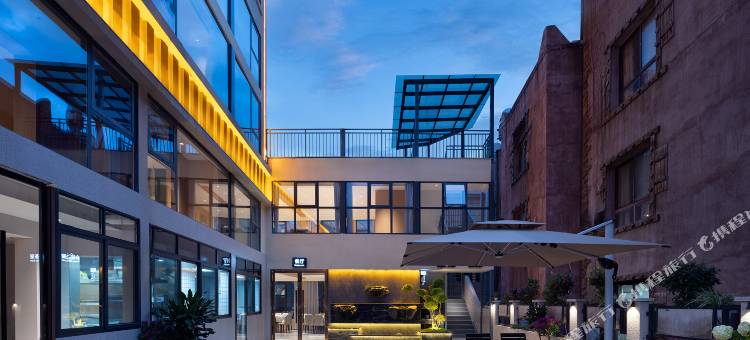 Relax丽宽酒店(茂县古羌城店)图片