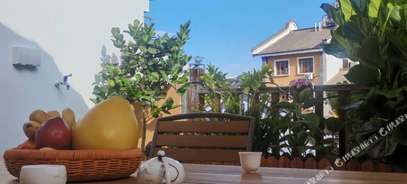 嘉遇客栈(抚仙湖广龙小镇星光夜市店)图片