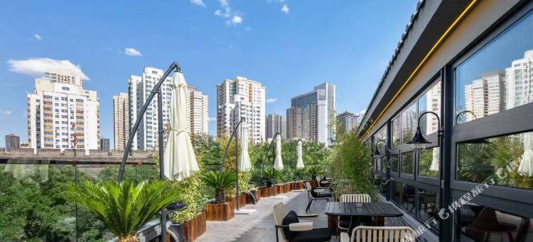 宜尚PLUS酒店(山西博物院太原千峰南路店)图片