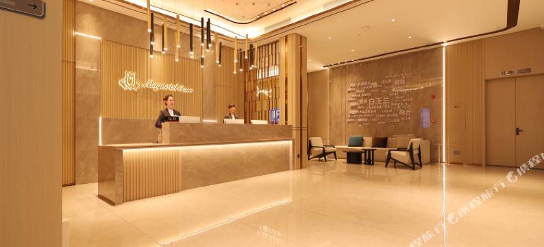 白玉兰商务酒店(牡丹江火车站北安路店)图片