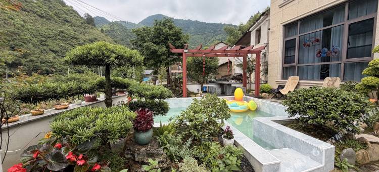 桐庐慕野民宿(雅鲁漂流店)图片
