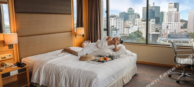 西贡河岸万丽酒店(Renaissance Riverside Hotel Saigon)图片
