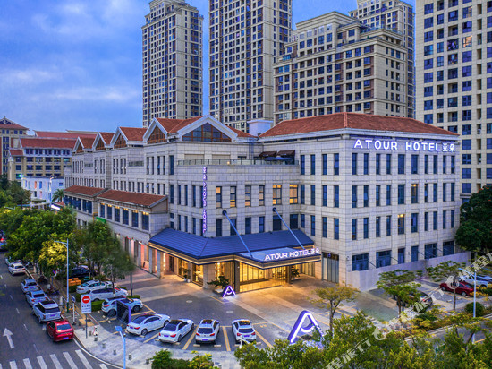 厦门集美湖商务中心亚朵酒店