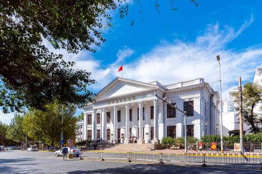 橙途FX103934民宿(霁虹街分店)