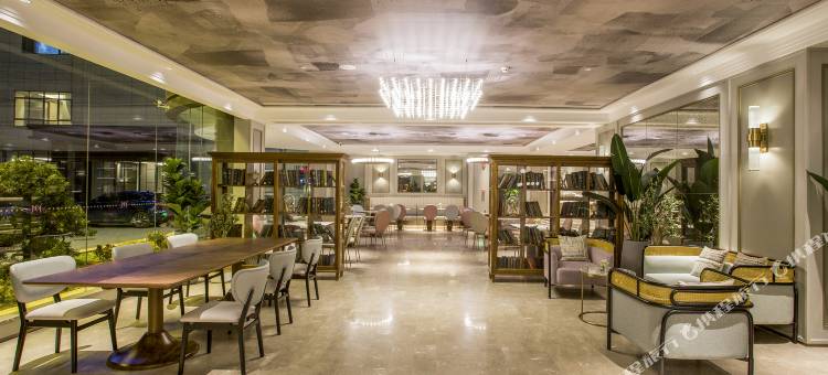 南京玄武湖美居酒店图片