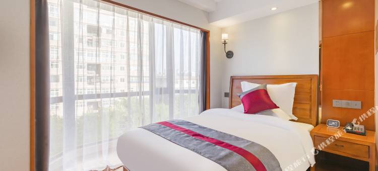 天津滨海新区瑞达春天精品酒店(滨海高铁站店)图片