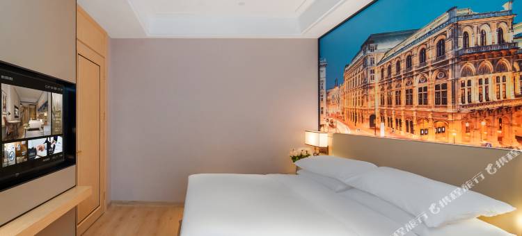 维也纳国际酒店(泰安万达广场店)图片