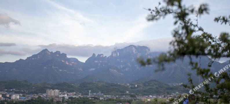 张家界望仙门客栈(荷花机场店)图片