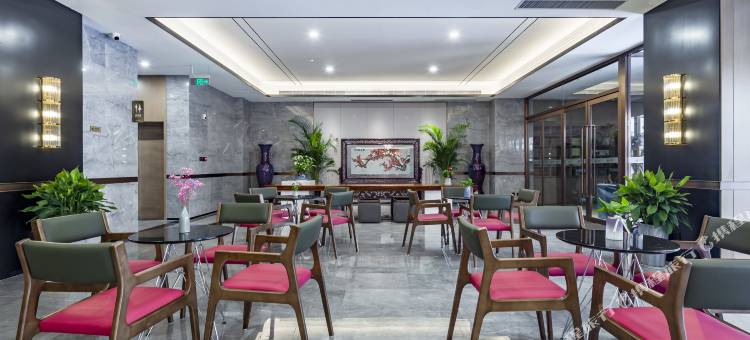 郑州信阳羚锐大厦酒店(省人民医院地铁站店)图片