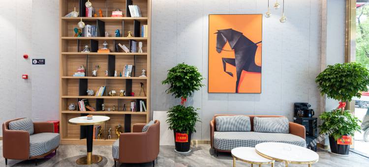 吉楚酒店(桃源体育中心店)图片