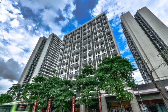 丽湾精选酒店式公寓(湛江福民西路店)预订价格,联系电话位置地址