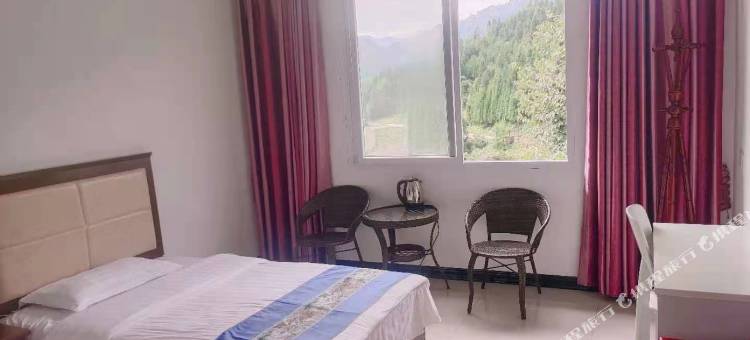 瓦屋山鲜鱼土鸡馆图片