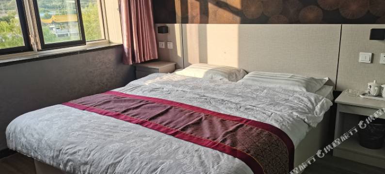 卓资日照轩商务宾馆图片