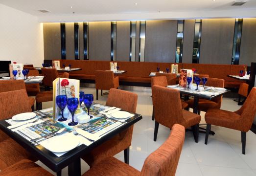 Holiday Villa Hotel & Suites Kota BharuHotel Overview