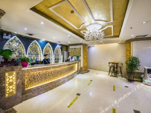 乌鲁木齐红宝石大酒店新疆国际大巴扎二道桥地铁站店