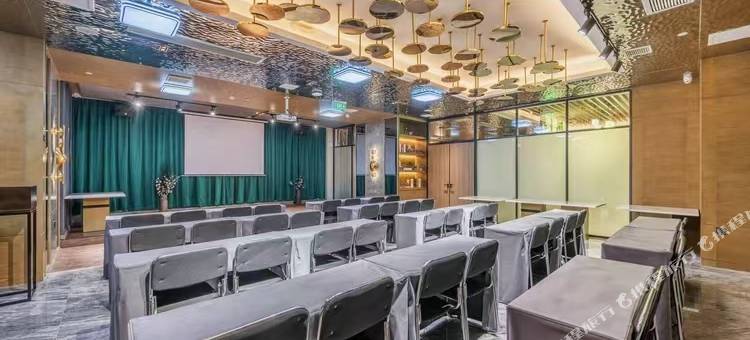 美豪丽致酒店(西安高新区南二环丰庆公园地铁站店)图片